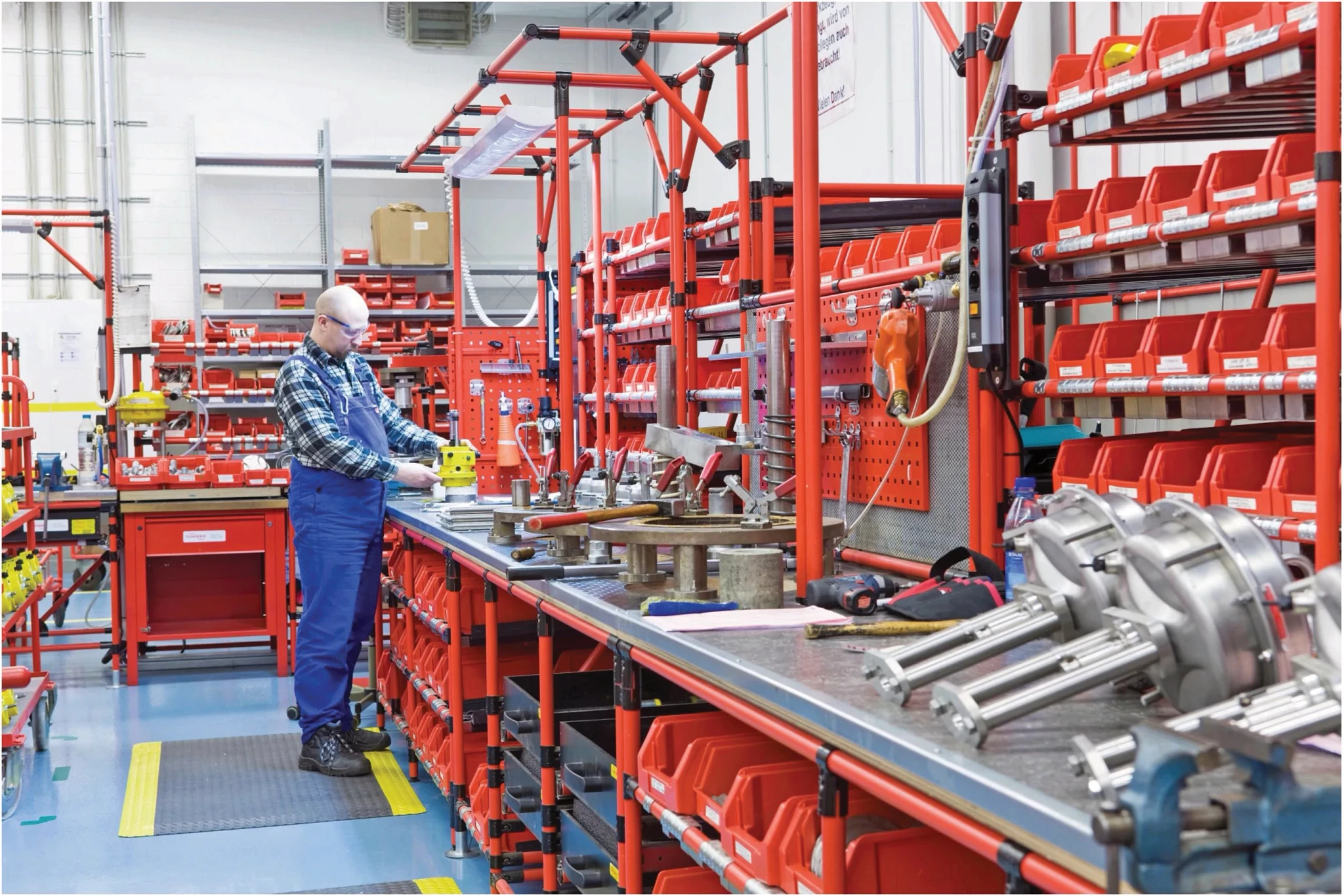 Actuator Assembly Bench