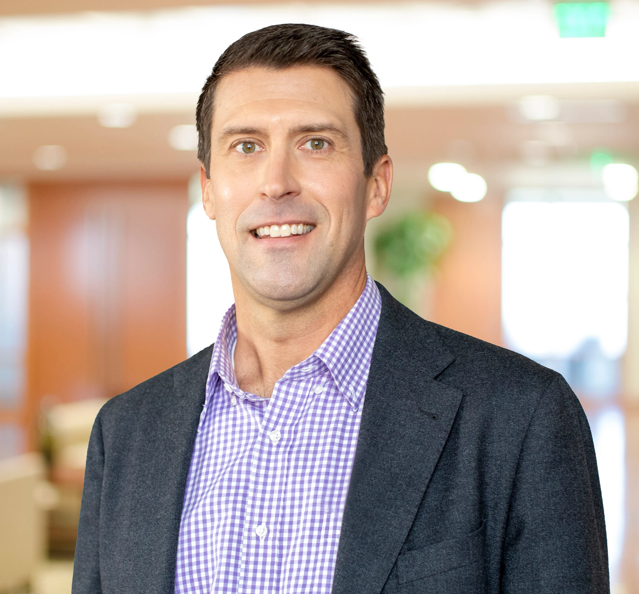 作者Aric Zurek照片。