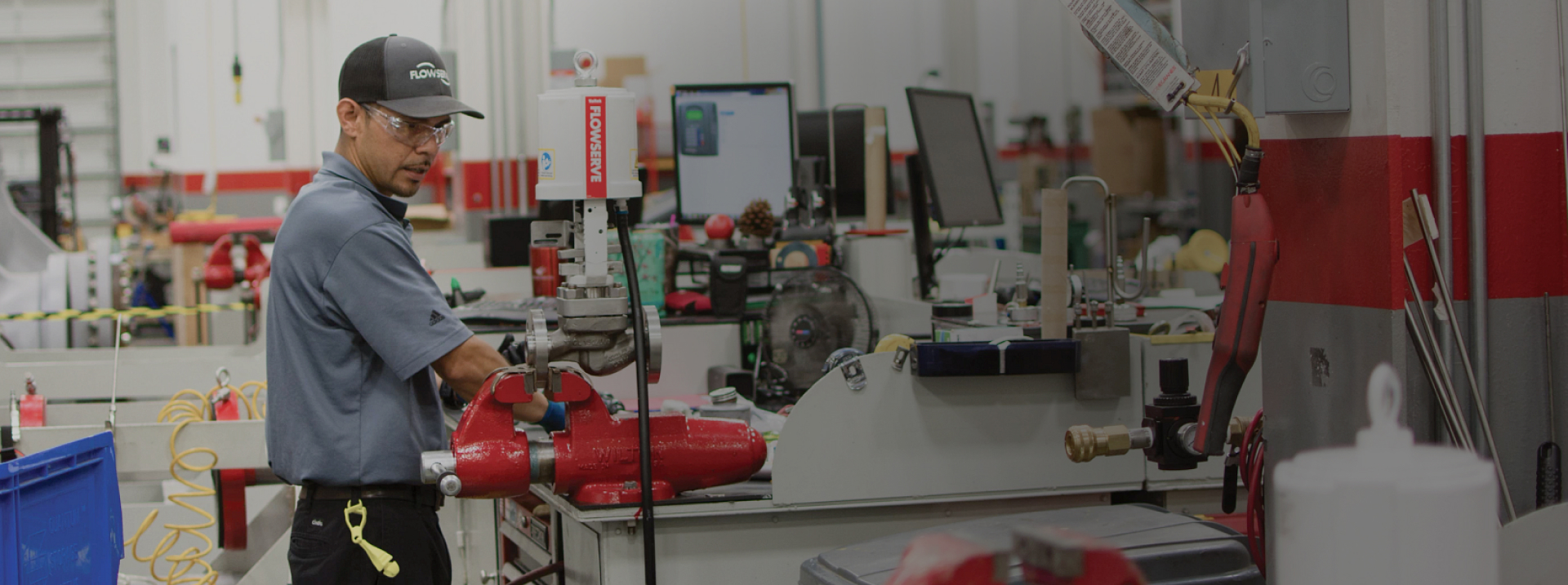 Quick response center desktop